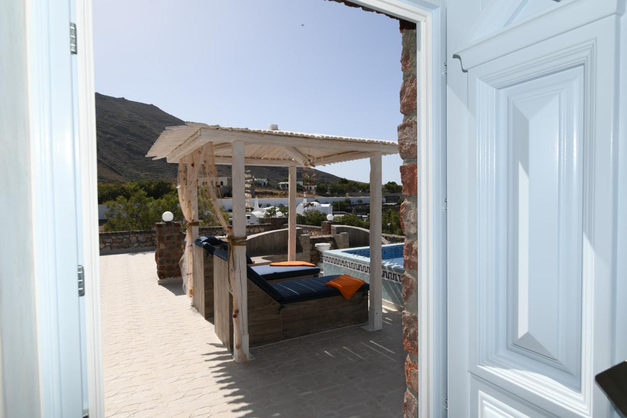 Starlight Luxury Seaside Villa & Suites Imerovigli  Zewnętrze zdjęcie