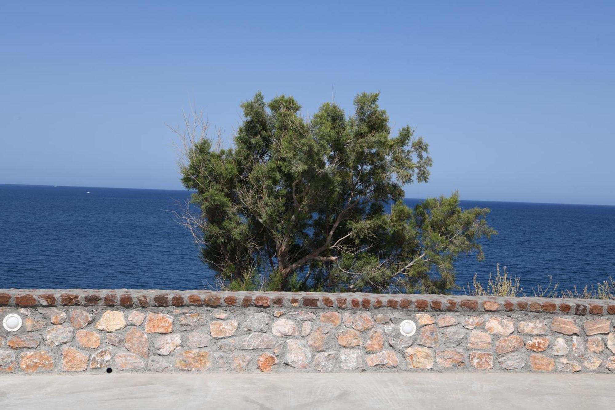 Starlight Luxury Seaside Villa & Suites Imerovigli  Zewnętrze zdjęcie