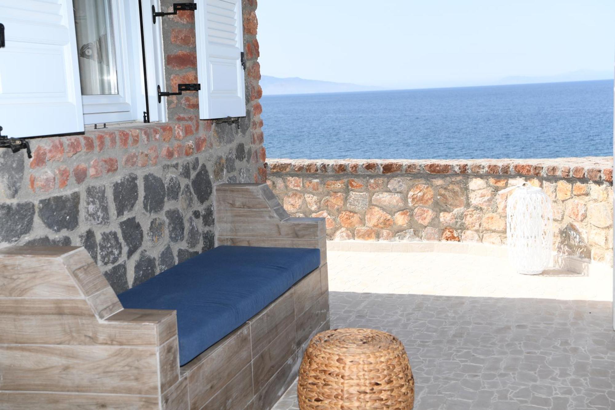 Starlight Luxury Seaside Villa & Suites Imerovigli  Zewnętrze zdjęcie