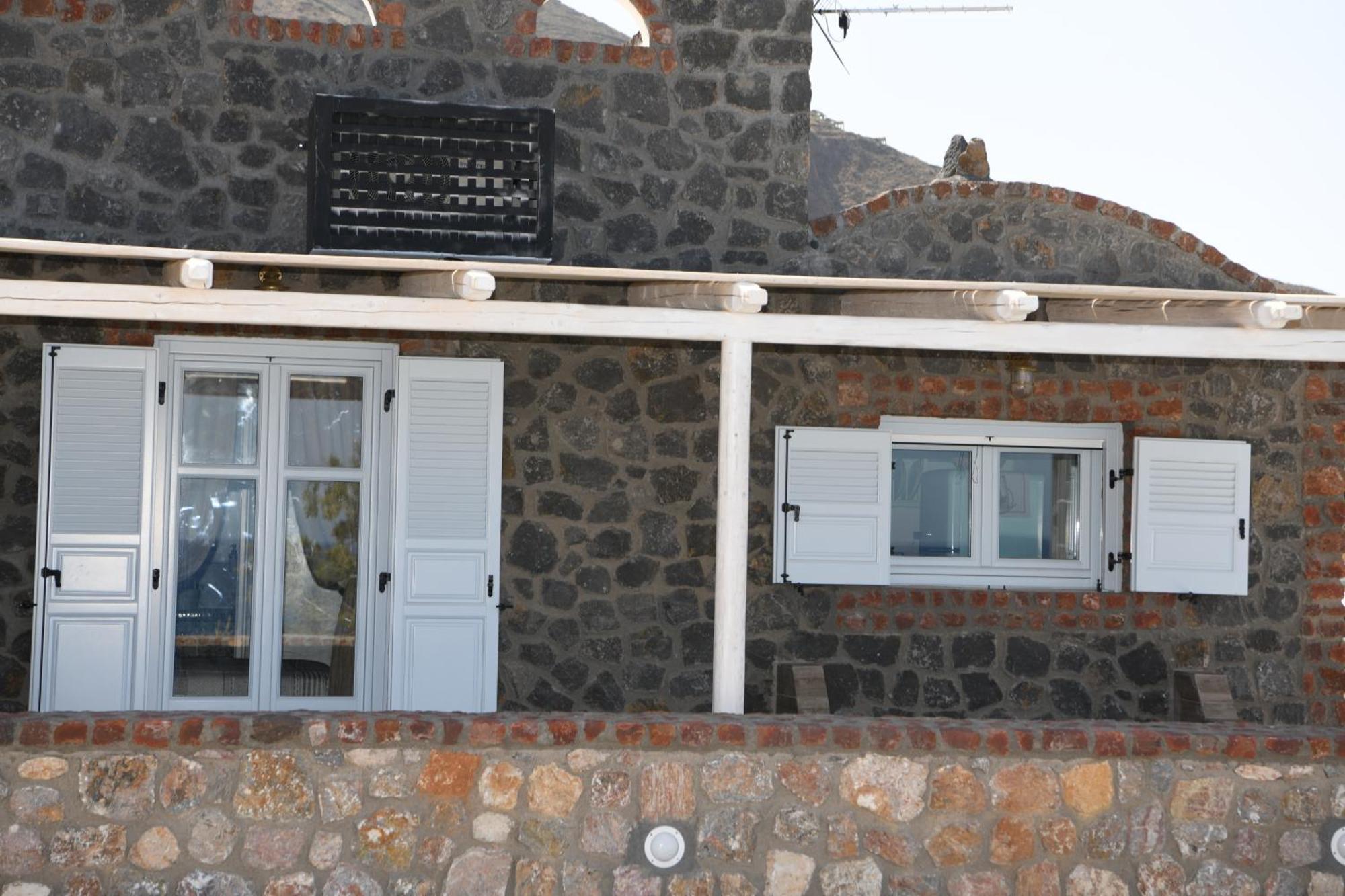 Starlight Luxury Seaside Villa & Suites Imerovigli  Zewnętrze zdjęcie