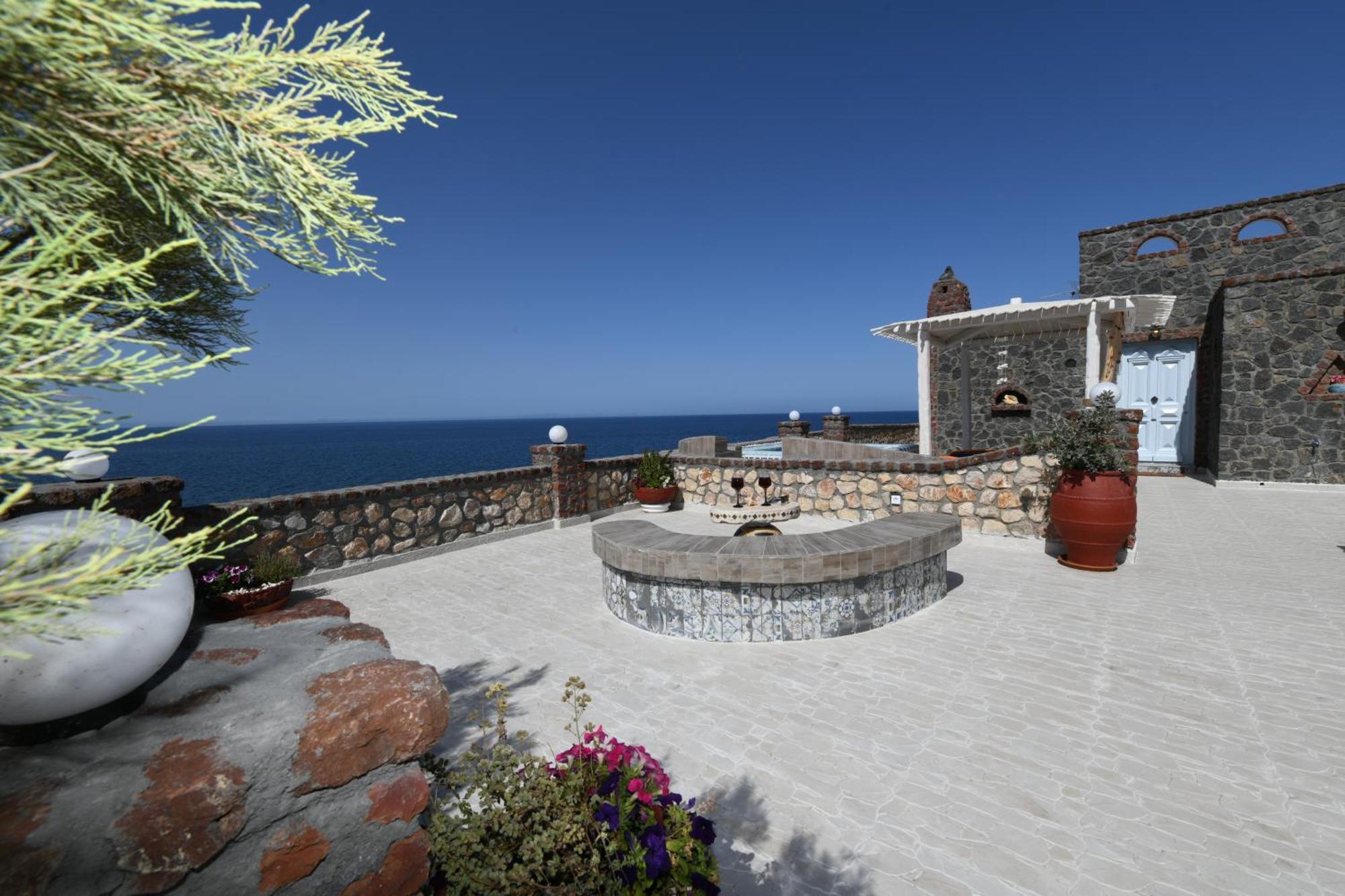 Starlight Luxury Seaside Villa & Suites Imerovigli  Zewnętrze zdjęcie