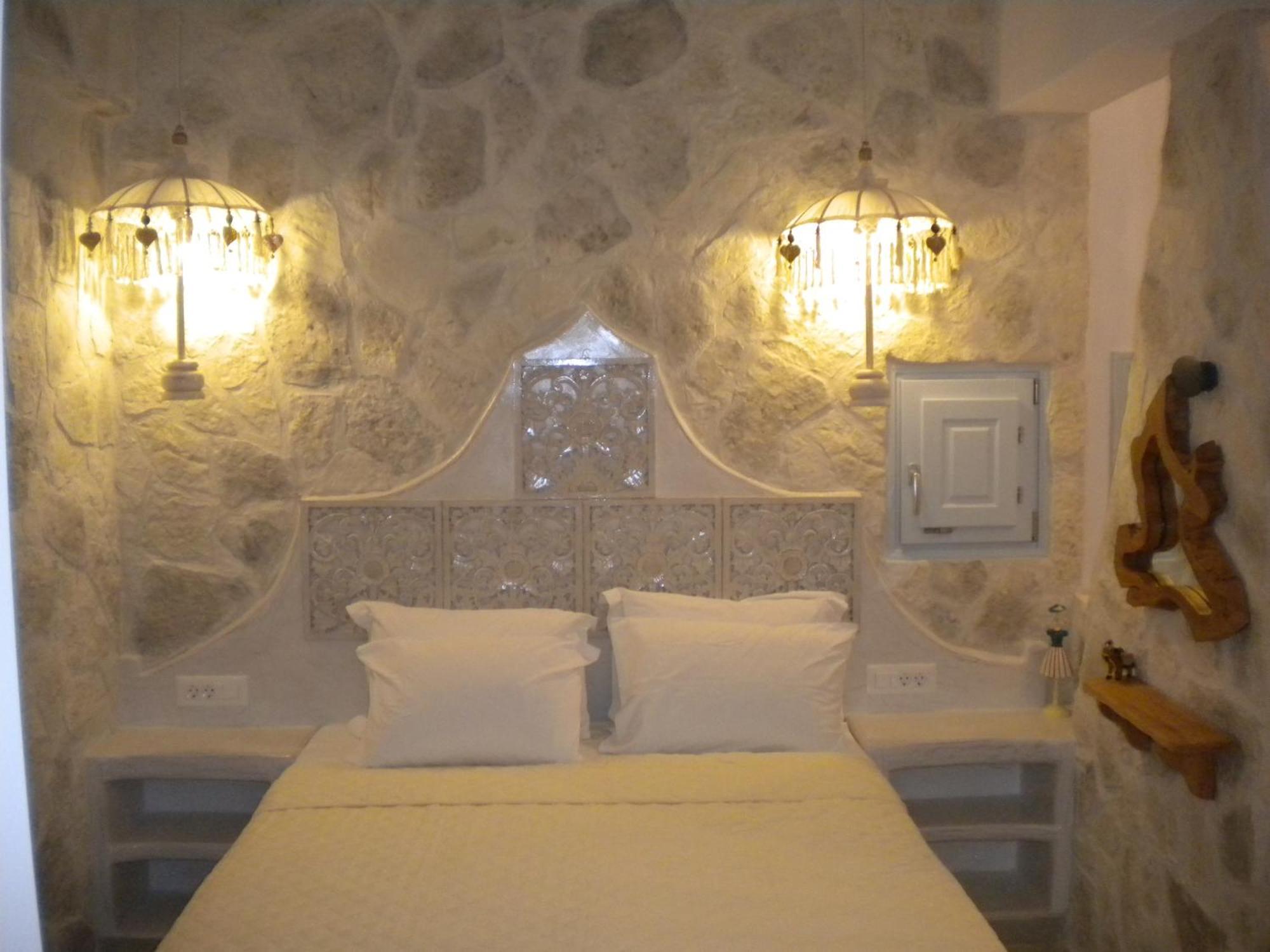 Starlight Luxury Seaside Villa & Suites Imerovigli  Zewnętrze zdjęcie